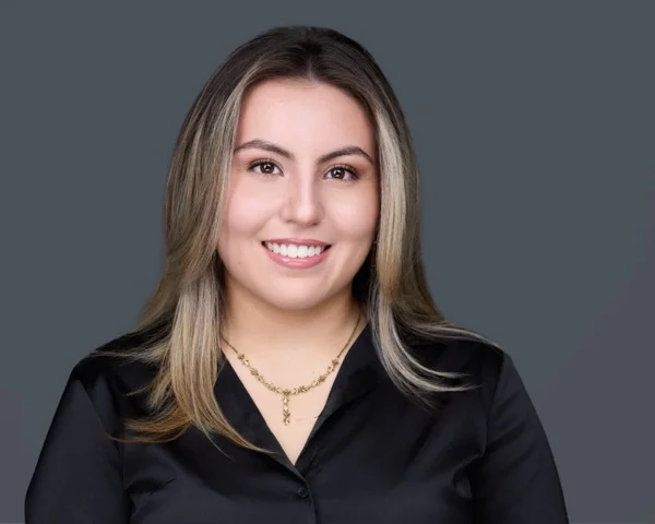 Professional real estate headshot example 5 - Villanova photography by Images by IBA